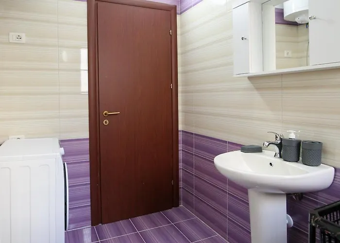 Aysel Fontaine Apartment *