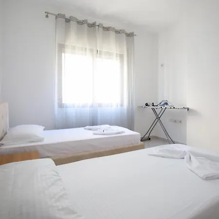 Aysel Fontaine Apartamento Vlorë